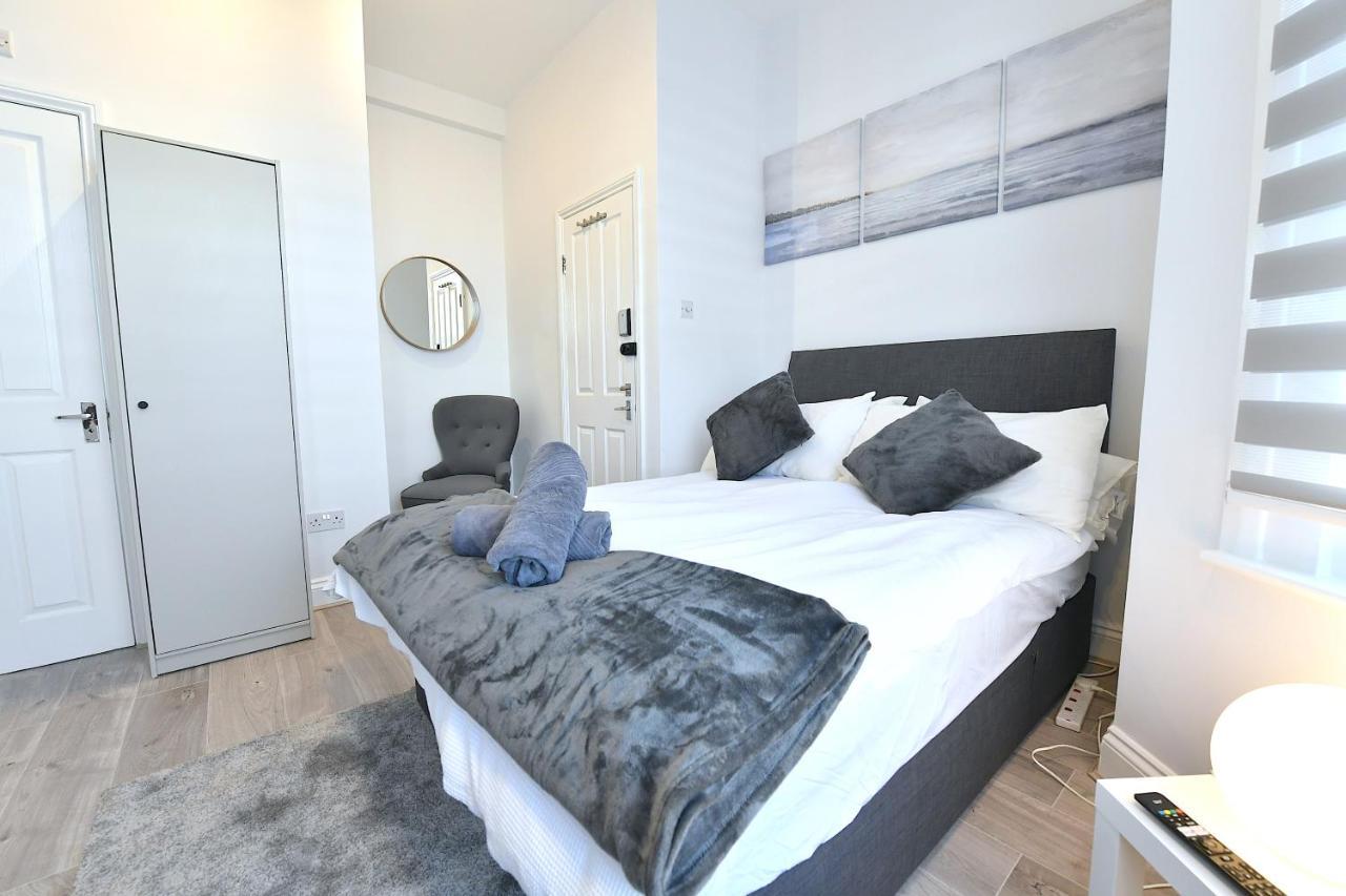 Central London Luxury Studios Fulham Close To Underground Newly Refurbished Екстер'єр фото